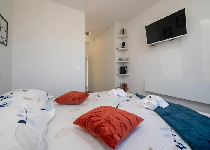 Pensionat Ante Room's 3*